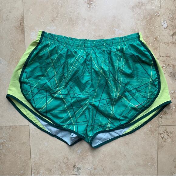 Nike dri-fit running trainer shorts - Picture 1 of 6